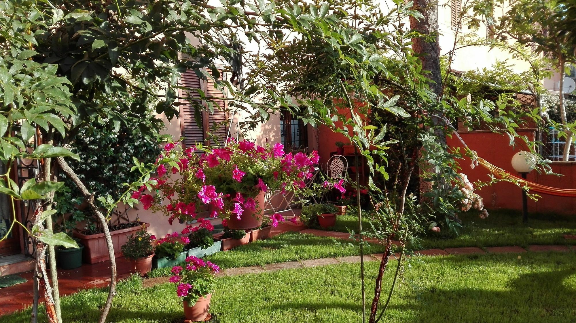 Al Giardino Di Alice Bed & Breakfast Perugia Exterior foto