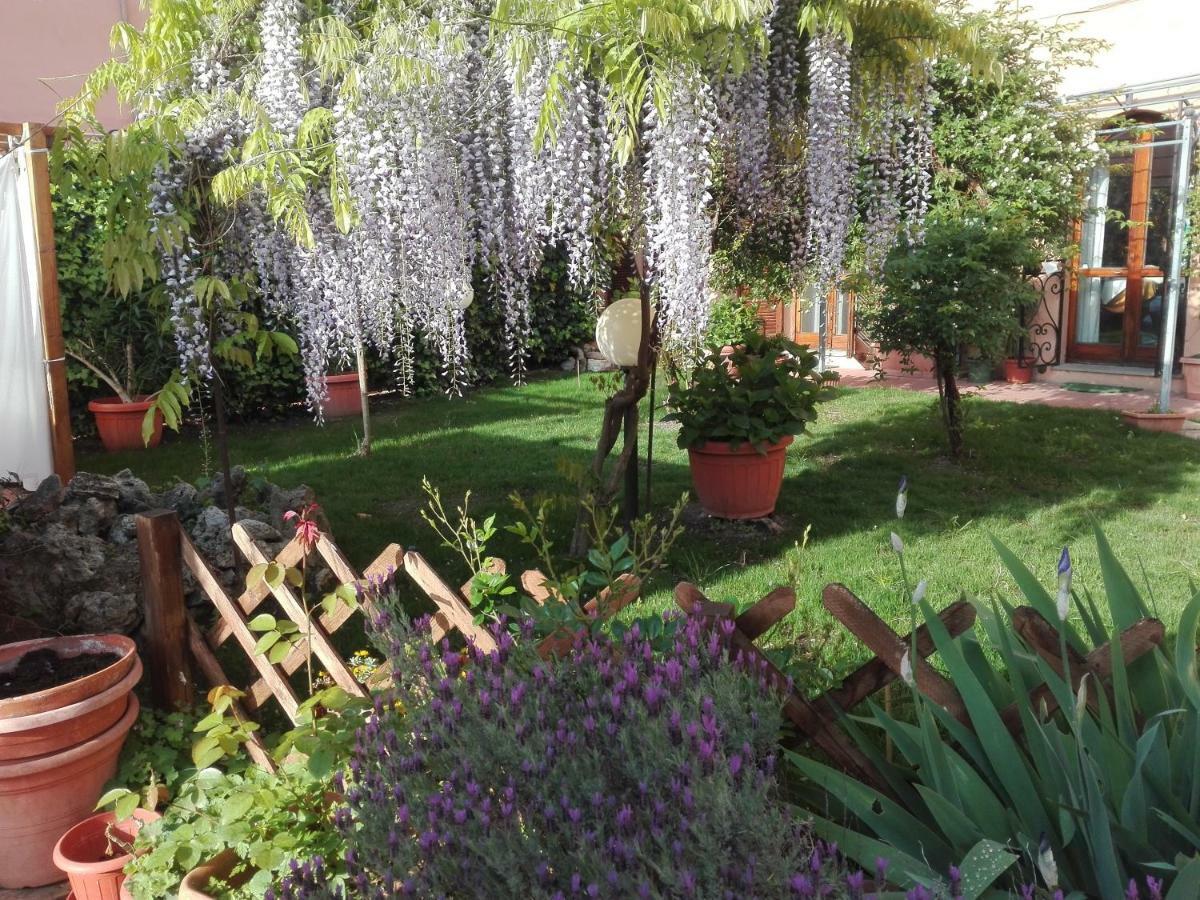 Al Giardino Di Alice Bed & Breakfast Perugia Exterior foto